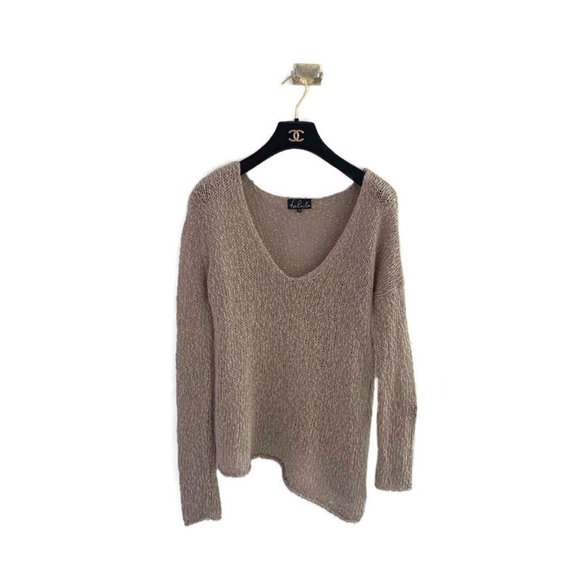 Aritzia Sweaters - Aritzia Talula Avenue Loose Knit Sweater
